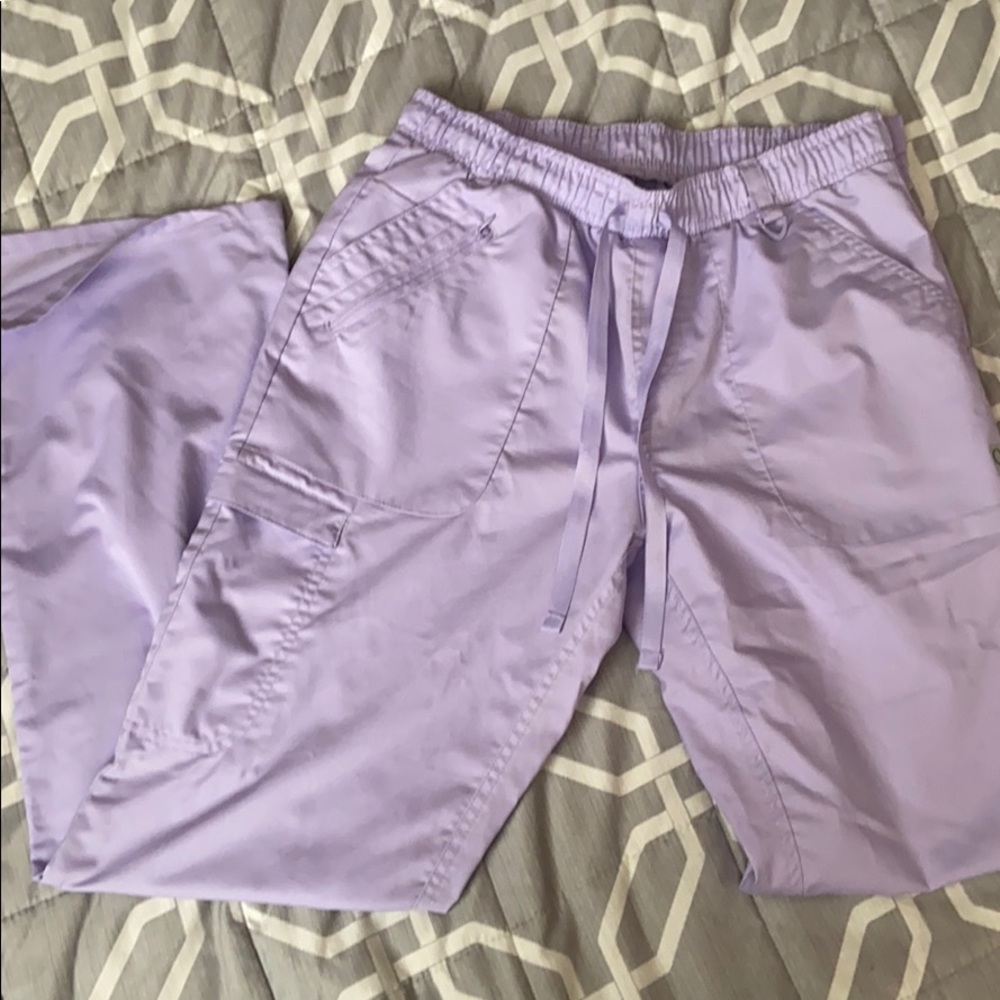 Maevn Scrub Bottom